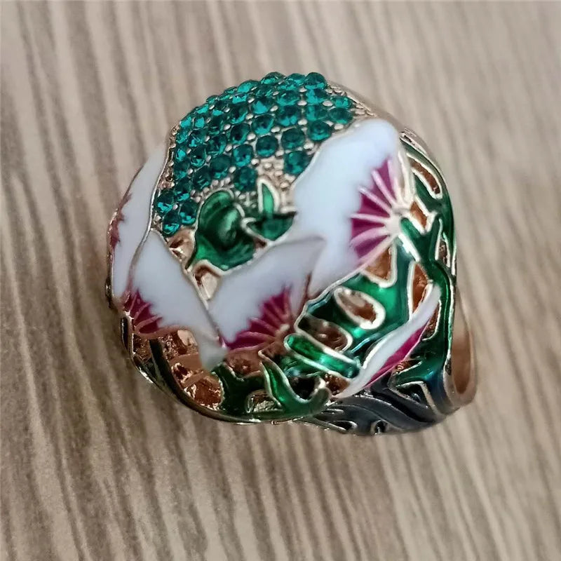 New FashionJewelry Golden Retro Style Hand-painted
